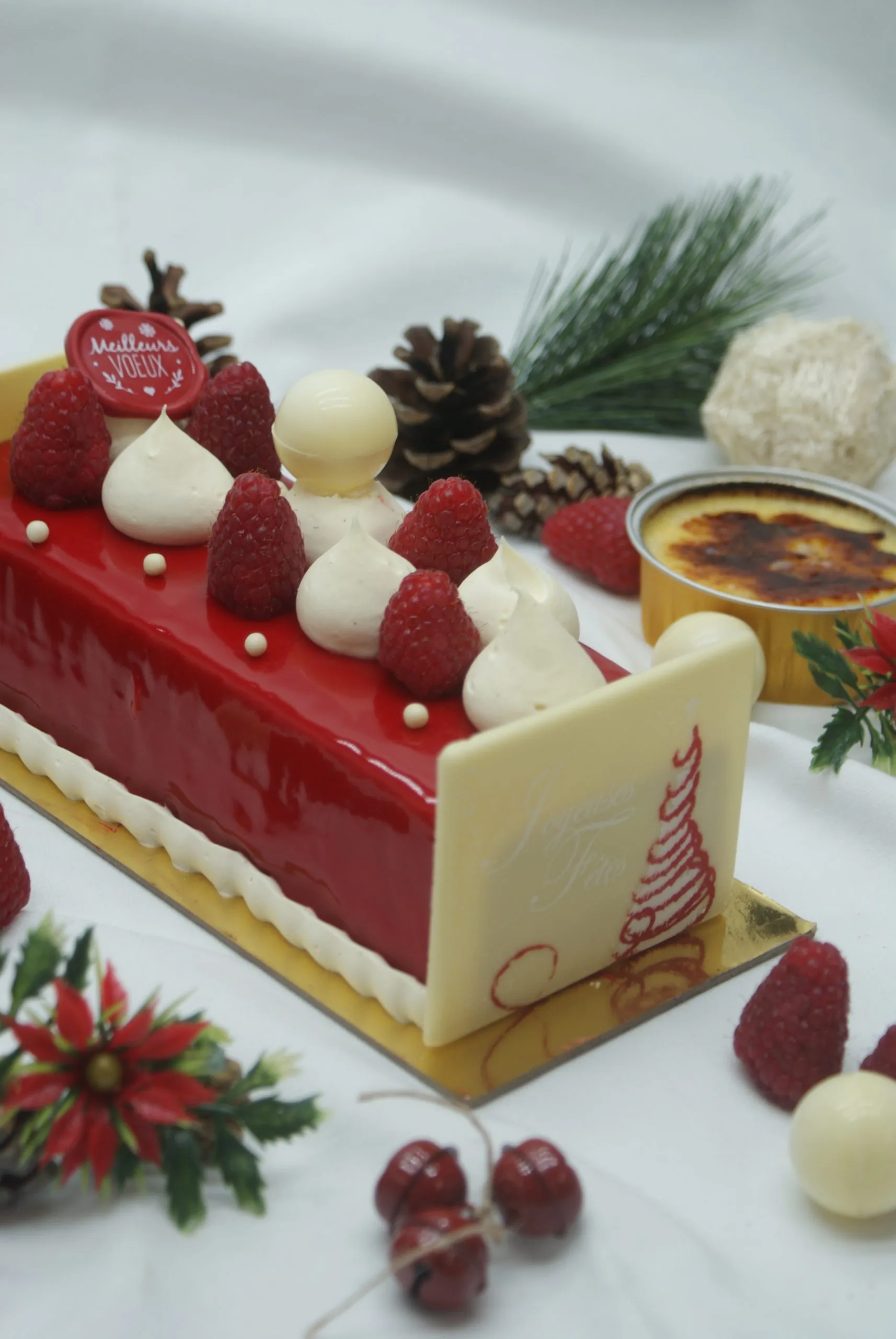 Crème brulée raspberry